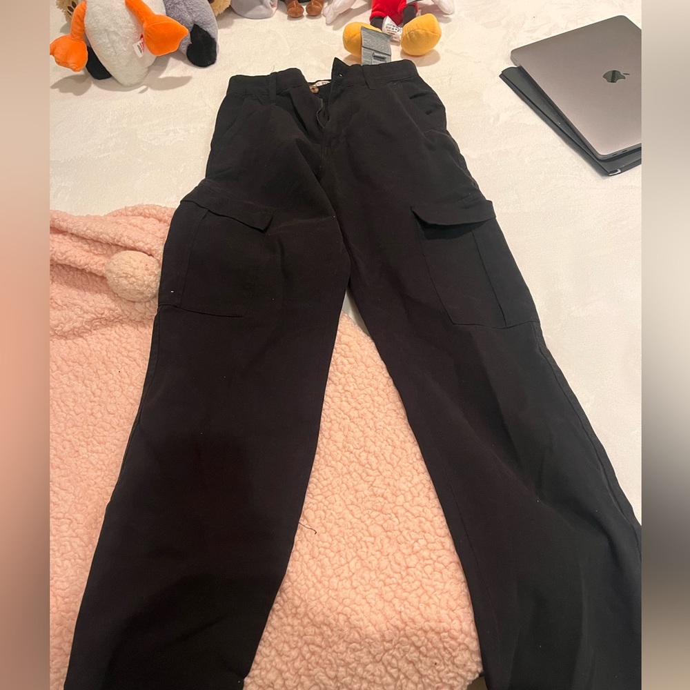 Stradivarius cargo pants